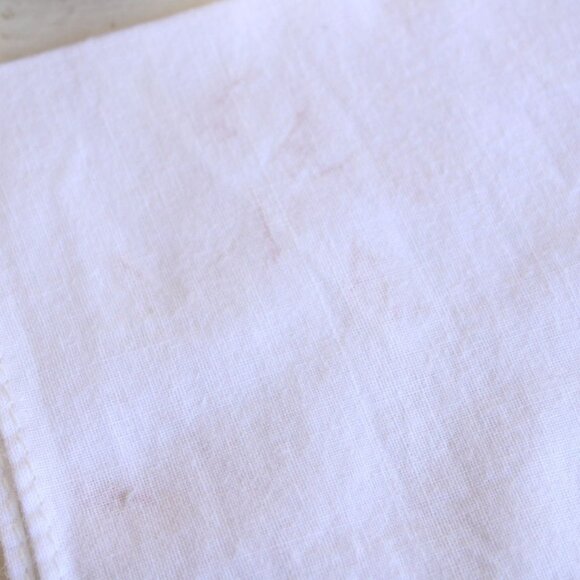 Vintage Handkerchief, White Cotton With Blue Embroidered Roses Hanky - Picture 4 of 10